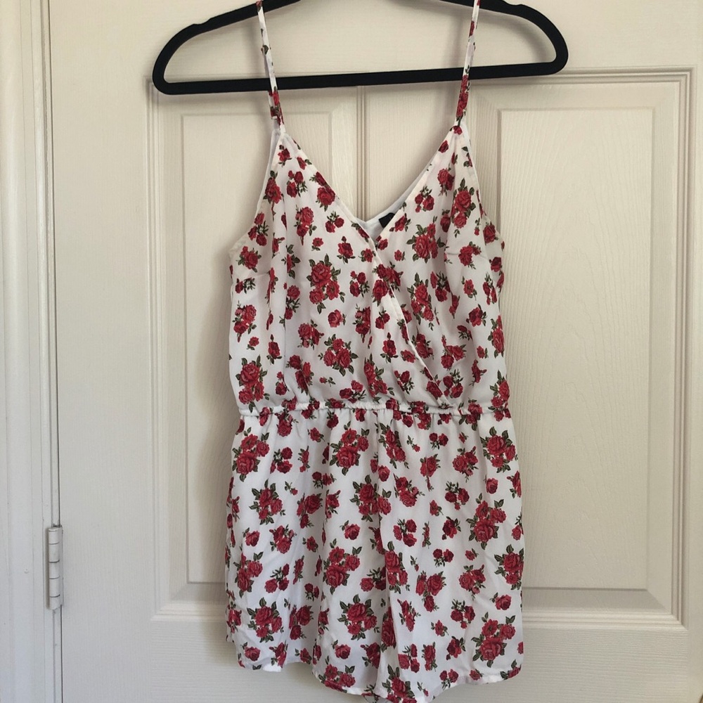 🌹Rose romper🌹